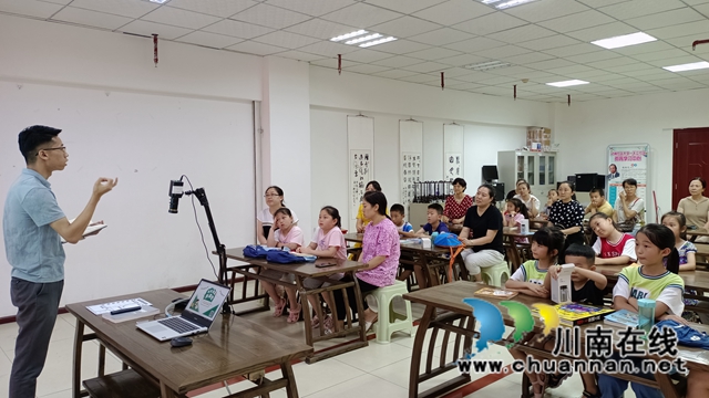 龙马潭区红星街道天立社区开展“快乐阅读 亲密无间”亲子阅读活动(图4)