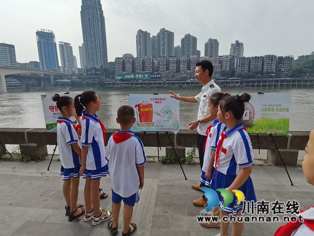 龙马潭区小市街道合道街社区开展暑期青少年防溺水自护活动(图1)