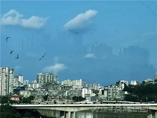 震撼!内江惊现“海市蜃楼"——(图4) 震撼!内江惊现“海市蜃楼"——(图4)