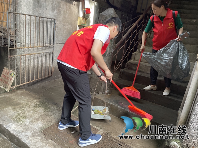 江阳区北城街道多举措力保国家卫生城市金字招牌(图1)