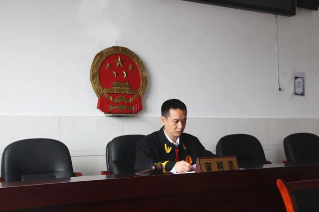 江阳法院巡回审理一起承包地征收补偿费用分配纠纷案(图3)