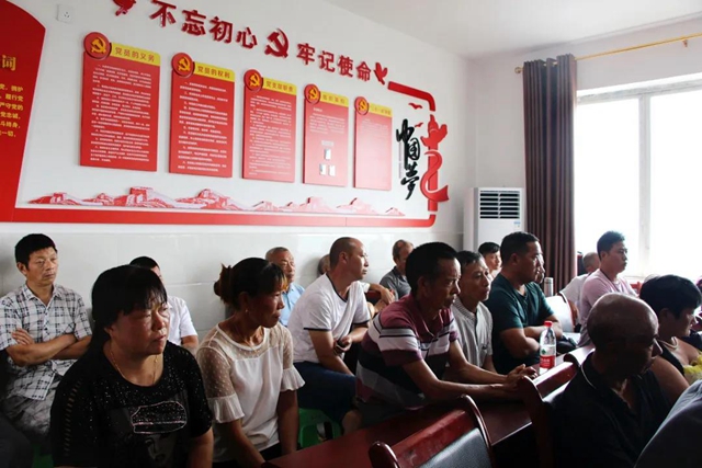 江阳法院巡回审理一起承包地征收补偿费用分配纠纷案(图5)