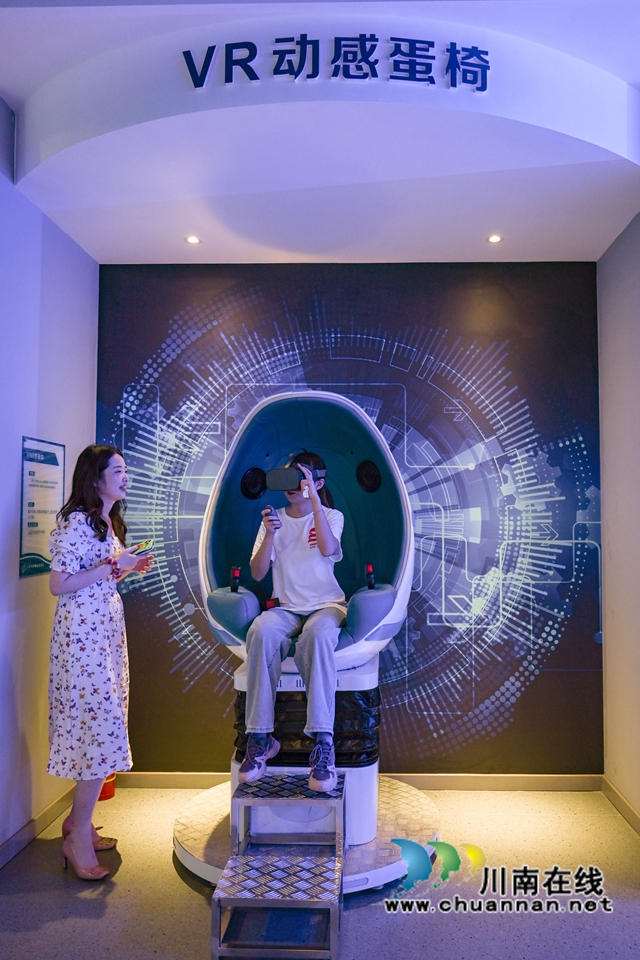 西南医科大学师生赴泸州市禁毒教育基地开展暑期社会实践活动(图3) 西南医科大学师生赴泸州市禁毒教育基地开展暑期社会实践活动(图3)