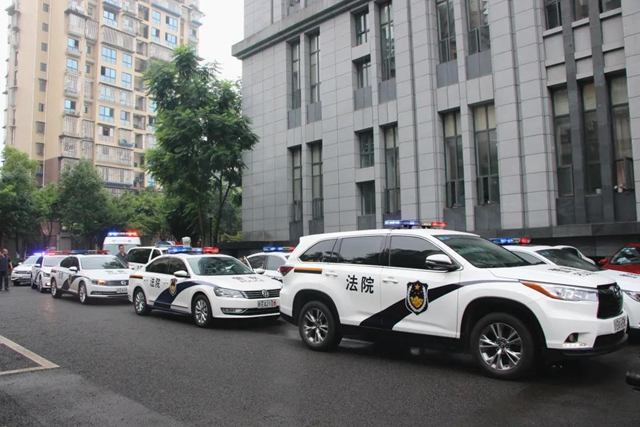 江阳区法院：快速执行腾退一厂房，推动企业高质量发展(图2)