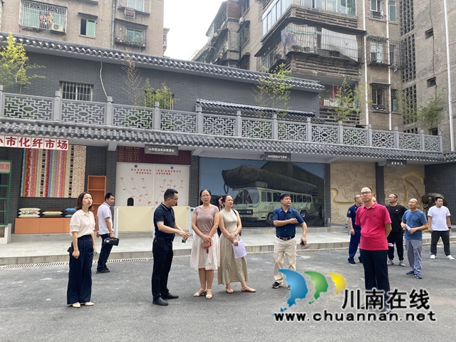 龙马潭区人大常委会视察小市街道老旧城区消防安全工作(图4)