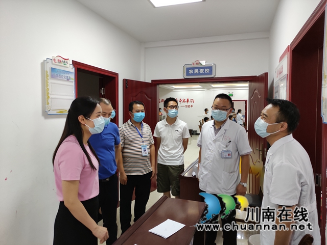 甘露到泸县云龙镇督导当前重点工作(图1)