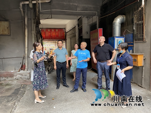 唐敏一行到龙马潭区小市街道调研(图3)