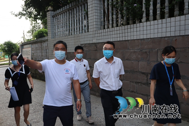 把群众冷暖放心上 泸县云龙镇开展社区调研(图2)