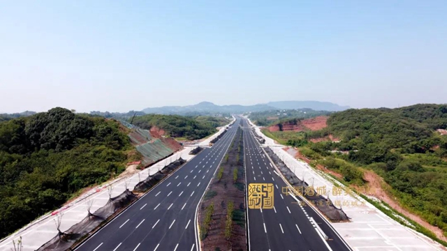 泸州云峰路及方山快速通道全线贯通！预计本月底具备通行条件(图4)