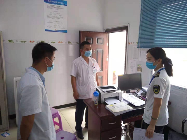 合江县卫生和计划生育监督执法大队抓实医疗机构疫情防控工作(图3)