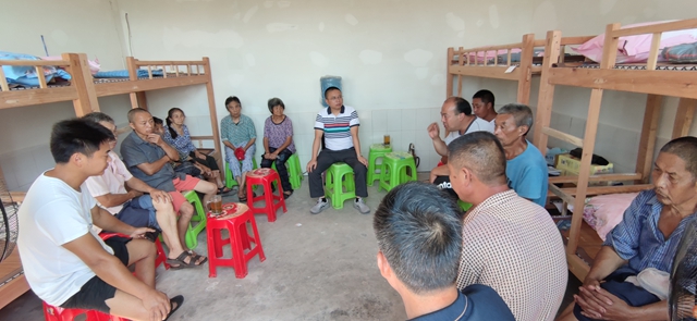 宜宾南溪区长兴镇:地灾转移安置点成了避险群众温暖的家(图3) 宜宾南溪区长兴镇:地灾转移安置点成了避险群众温暖的家(图3)