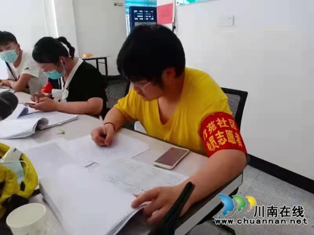 泸州：战疫情，警盾+青江阳志愿者在行动！(图31)