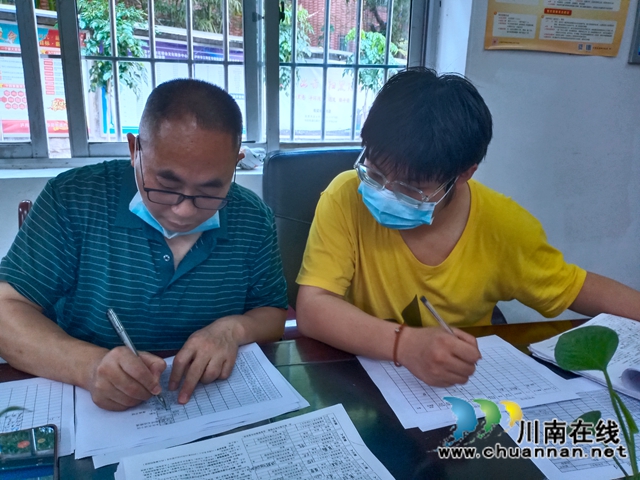 泸州：战疫情，警盾+青江阳志愿者在行动！(图12)