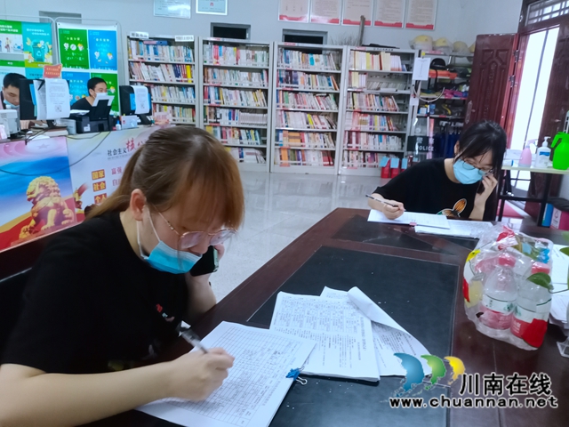 泸州：战疫情，警盾+青江阳志愿者在行动！(图11)