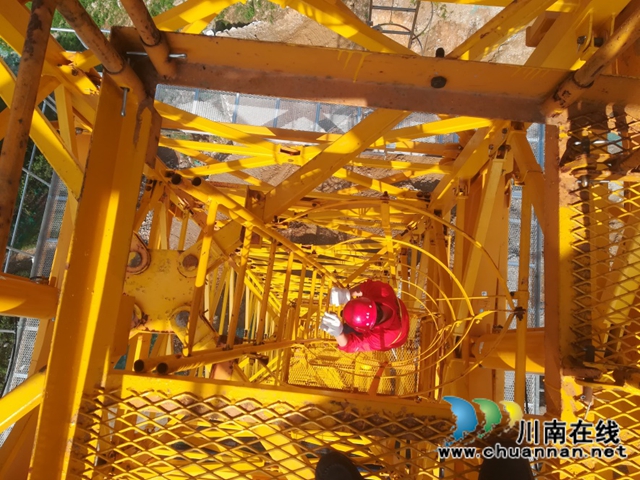 学党史、办实事｜泸州：助力古金高速建设(图1)