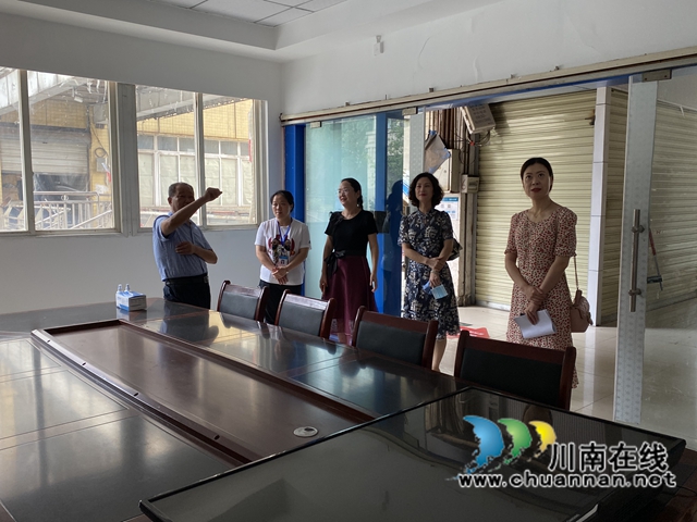 龙马潭区政协副主席杜朝林带队调研小市街道“有事来协商”工作(图3)