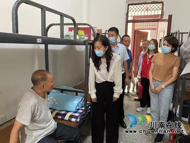 致公党泸州市委携手爱心单位捐赠物资助力古蔺防汛救灾(图1)