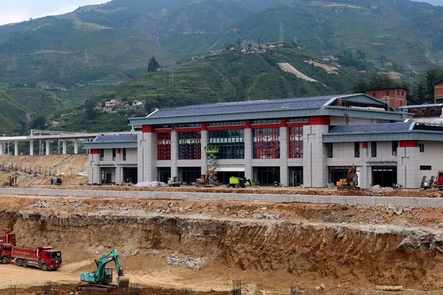 重要进展！成昆铁路复线冕宁站8月30日开通(图1)