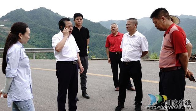 省扶贫基金会泸州分会赴古蔺调研指导产业扶贫“栋梁工程”工作(图3)