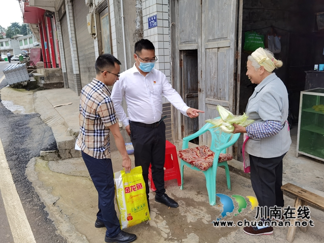 古蔺县石宝镇：凝聚乡贤力量，助力家乡防汛(图4)