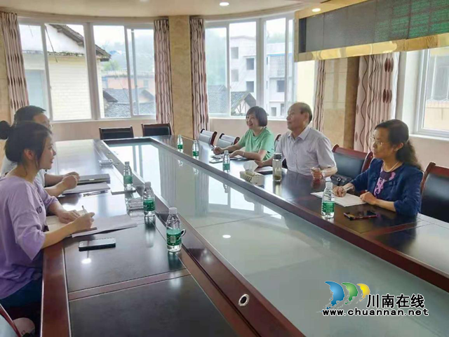 叙永县关工委调研水尾镇红色资源开发保护利用工作(图1)