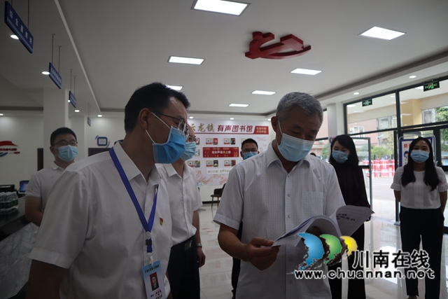 刘云率队到泸县云龙镇调研两项改革“后半篇”文章工作(图5)