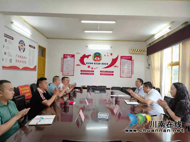 异地泸州商会助力古蔺灾后重建(图6)