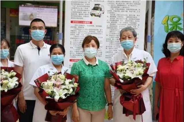 医师节｜泸州市副市长马宗慧慰问市中医院医师代表(图3)