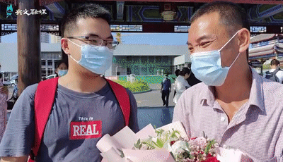 被拐23年！宜宾这对双胞胎终于团聚了！回家之后……(图1)