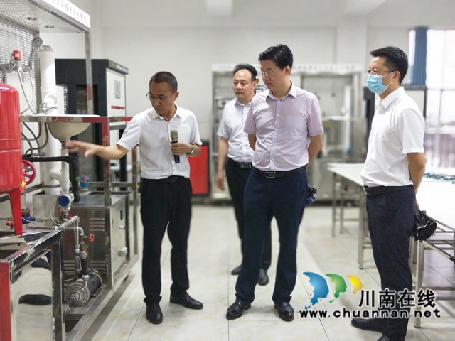 省人社厅调研泸县建校农民工培训工作(图3) 省人社厅调研泸县建校农民工培训工作(图3)