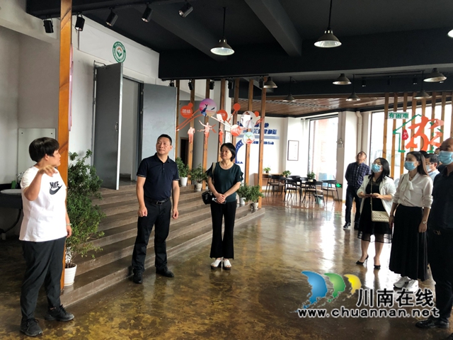 泸县总工会到合江县考察职工之家阵地建设(图1) 泸县总工会到合江县考察职工之家阵地建设(图1)