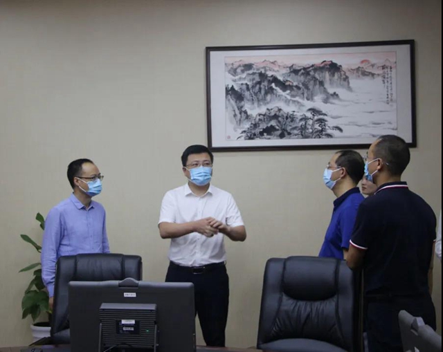 宜宾叙州区法院到江阳法院考察交流(图2)