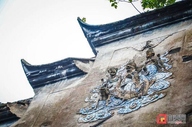 咋子回事？自贡这个古建筑“修了跟没修一样”(图1)