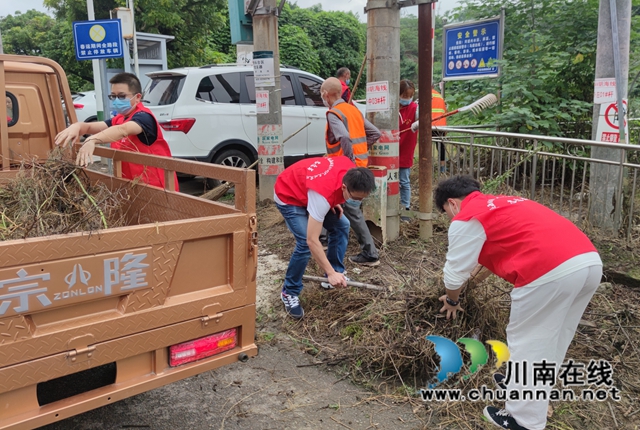泸县海潮镇集中开展“文明行动日”活动(图6) 泸县海潮镇集中开展“文明行动日”活动(图6)