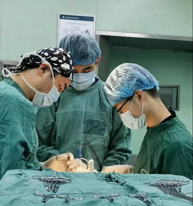 【关注】影响智力又毁颜值！泸州6岁娃得了这个病？(图4)