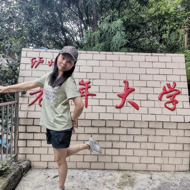 泸州市老年大学优秀教师告诉您：我们大学不一般！(图4)