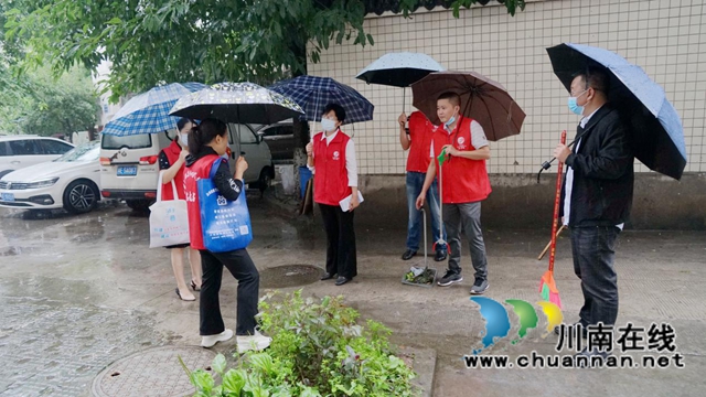 创建全国文明城市 泸县自然资源和规划局在行动(图2)