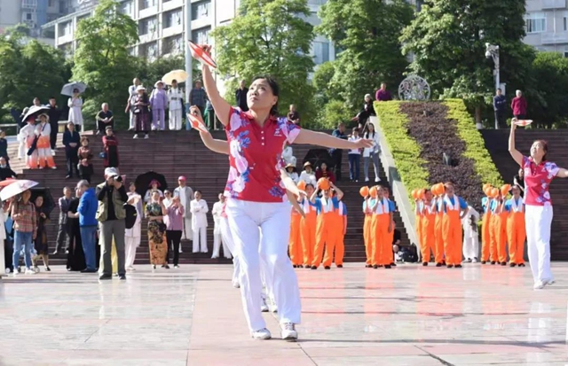 开课啦！泸州这所别样大学的老师不简单(图8)
