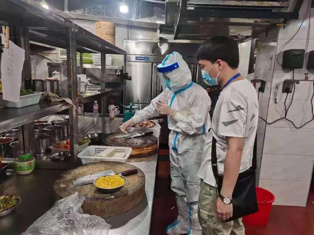 古蔺县查处3起未进入进口冷链食品集中监管仓进行消毒和检测案(图1) 古蔺县查处3起未进入进口冷链食品集中监管仓进行消毒和检测案(图1)