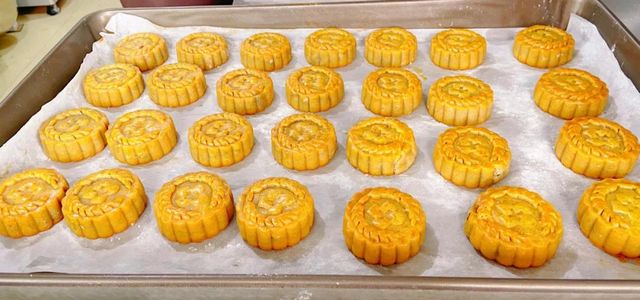 【“高学历”月饼】西南医大附院首推定制月饼礼盒—忠山明月(图3)