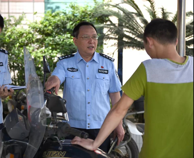 泸州“扫黑风暴”：一直打击黑恶势力的58岁警察(图3)