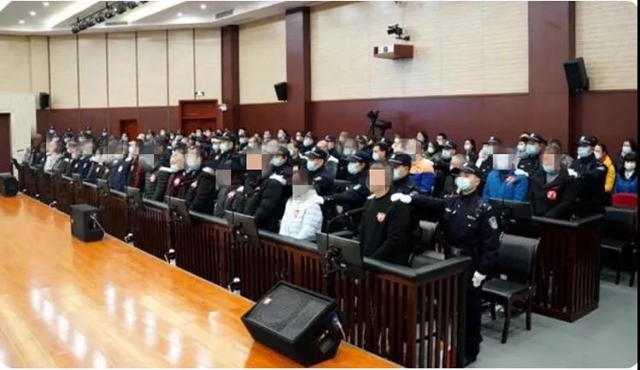泸州“扫黑风暴”：一直打击黑恶势力的58岁警察(图6)