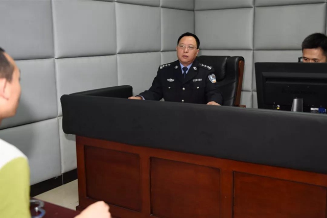 泸州“扫黑风暴”：一直打击黑恶势力的58岁警察(图7)
