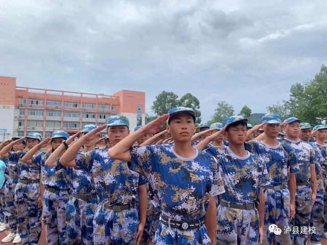 【军训特辑】建校少年，青春正昂扬！(图7)