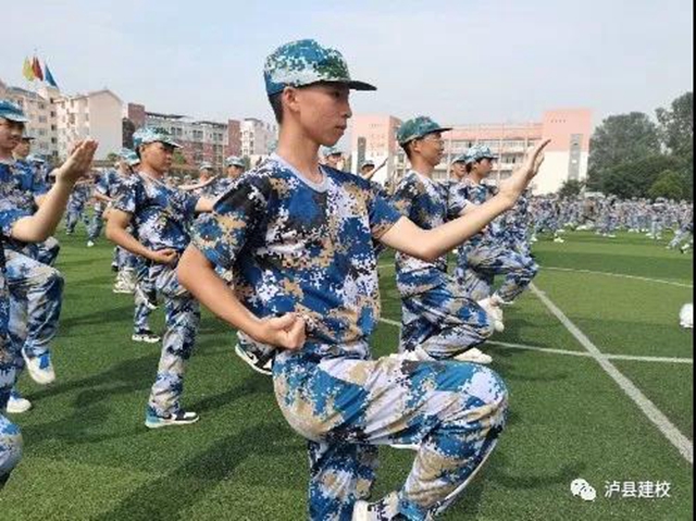 【军训特辑】建校少年，青春正昂扬！(图18)