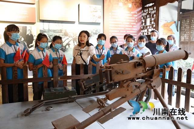 泸州纳溪：博物馆学党史，传承红色家风！(图2)