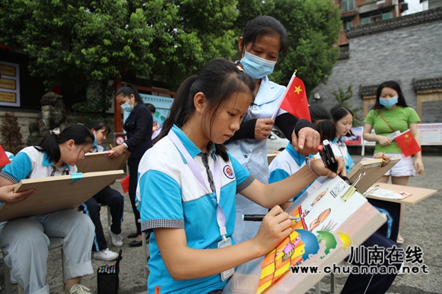 泸州纳溪：博物馆学党史，传承红色家风！(图3)