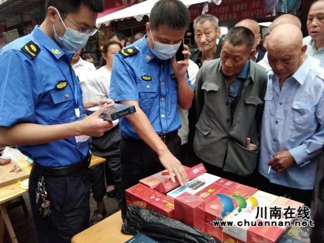 泸县云龙镇集中整治场镇赶场天乱象(图2)