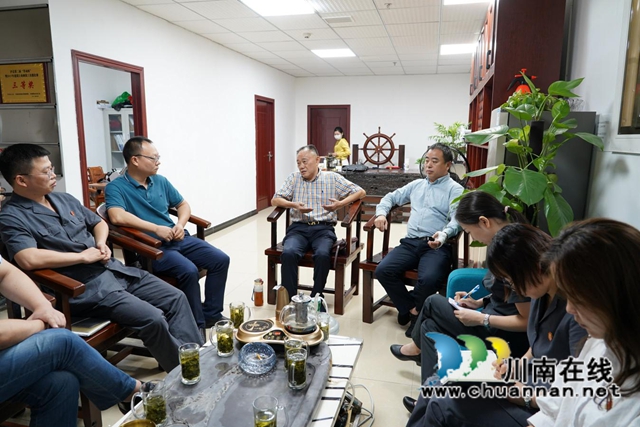 泸县建筑业协会组织开展“我为群众办实事”法律培训进企业实践活动(图3)