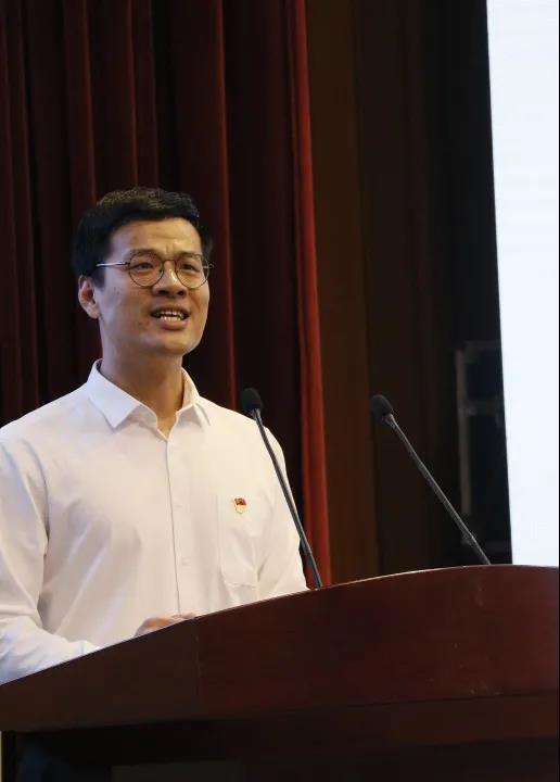 老师您辛苦了！泸州市龙马潭区庆祝第37个教师节表扬大会(图6)